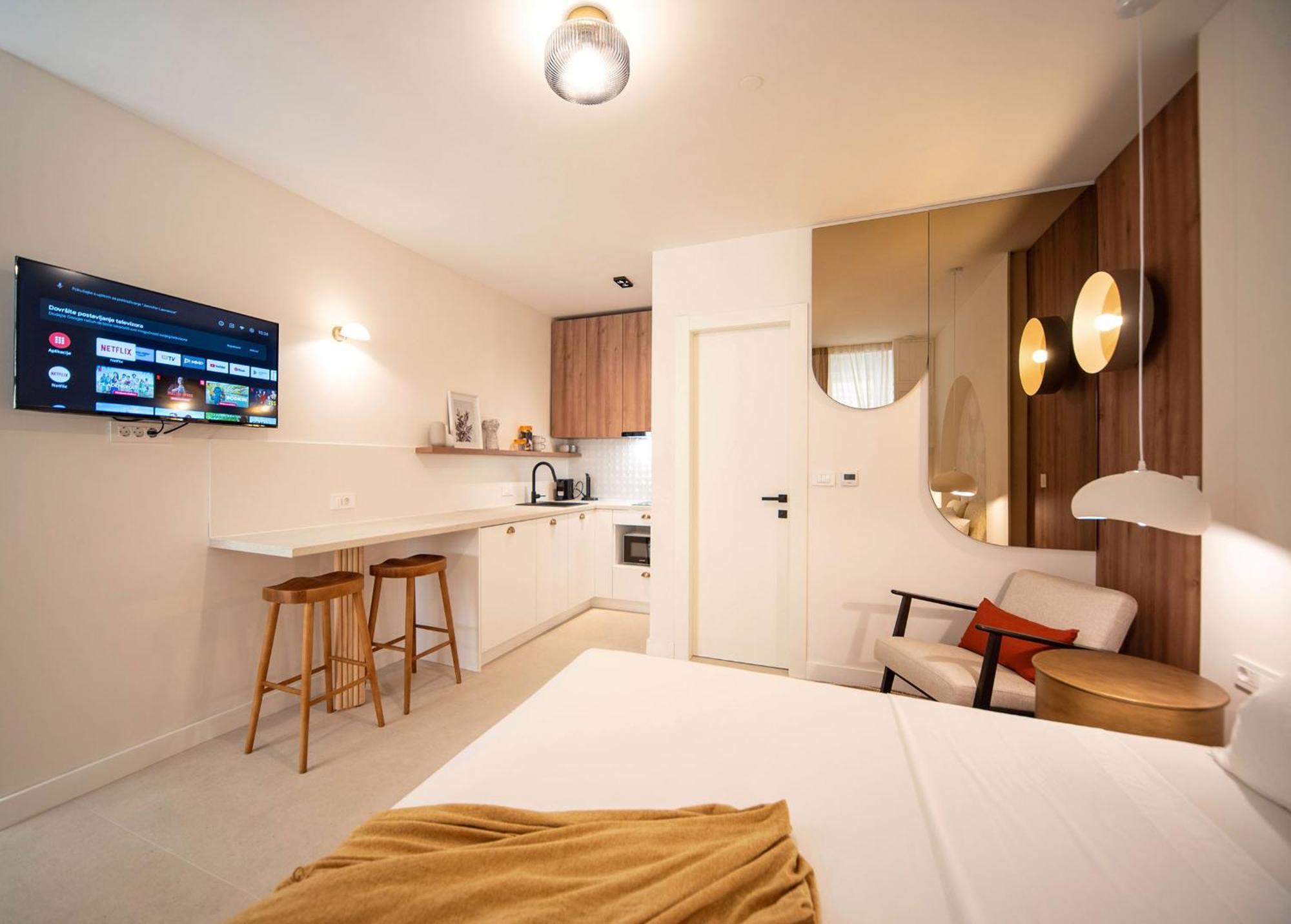 Petite Haven Apartment Split Ngoại thất bức ảnh